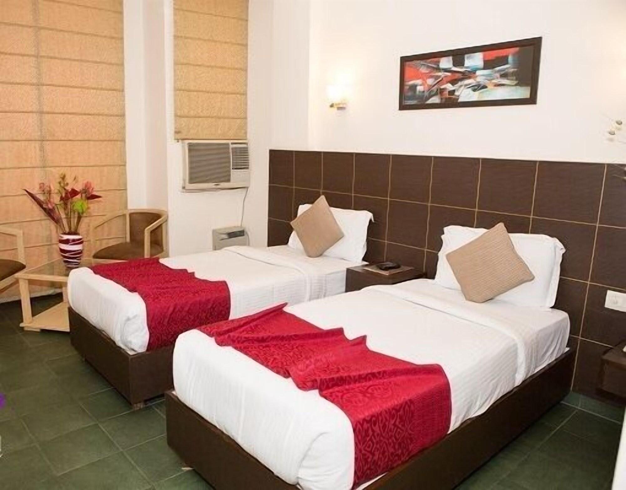The Crest Inn Delhi  Exterior foto